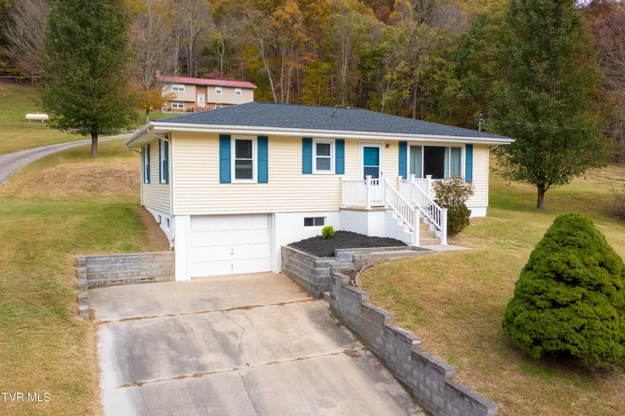 386 Timbertree Branch Road, Kingsport, TN 37660 - Image #2