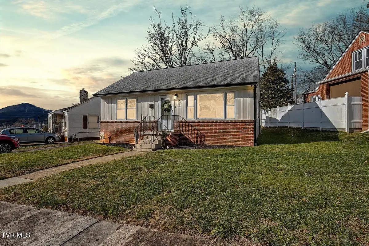 209 Tennessee Street, Kingsport, TN 37660 - Image #1