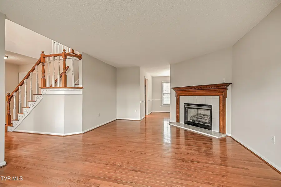 15336 Woodstone Circle, Bristol, VA 24202 - Image #2