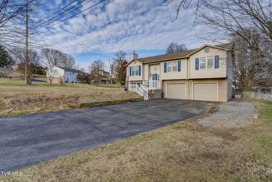 134 Tucker Lane, Johnson City, TN 37601 - Image #3