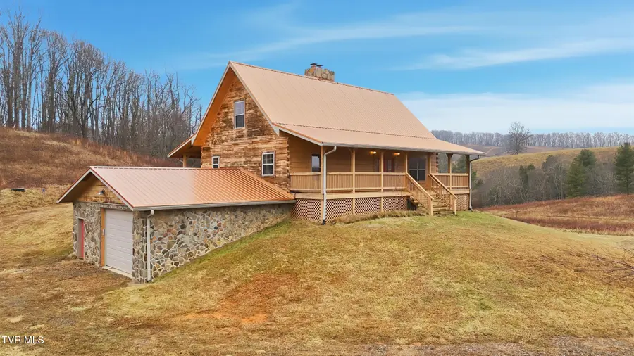 274 Flatridge Road, Troutdale, VA 24378 - Image #3