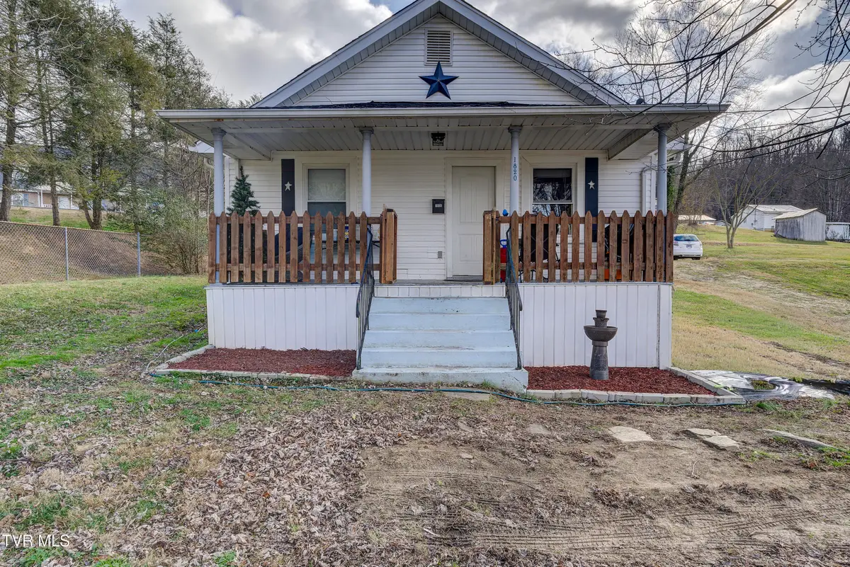 1820 Ridgeway Drive, Kingsport, TN 37664 - Image #1