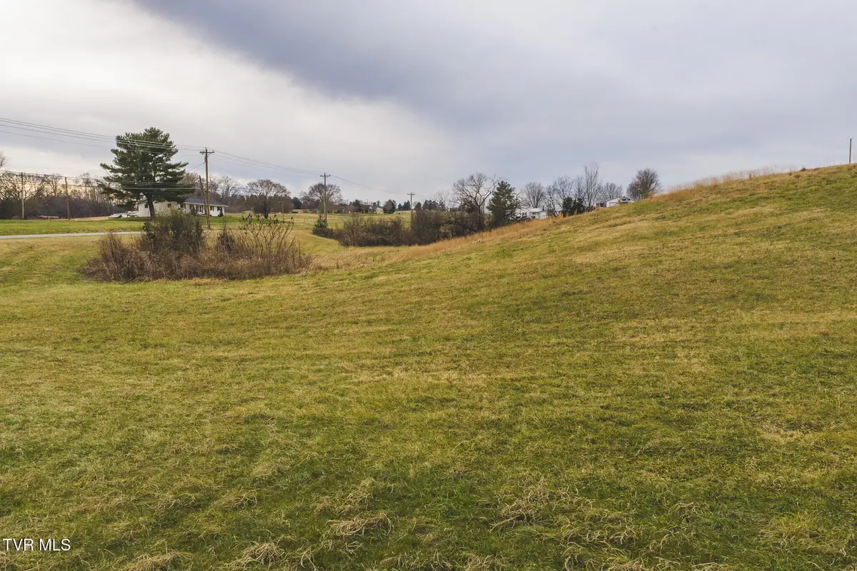 6975 Saint Clair Road, Whitesburg, TN 37891 - #1