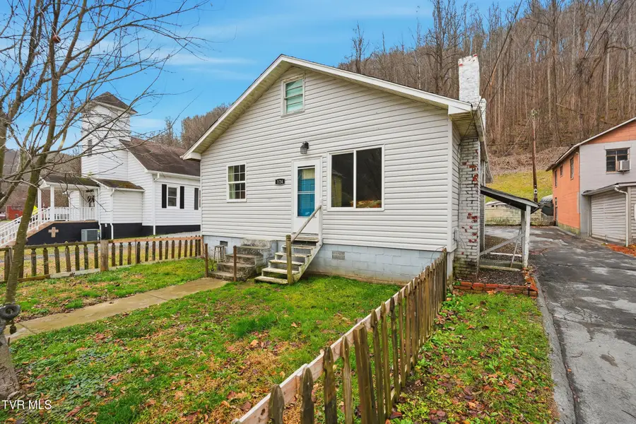 124 Clinchco Main Street, Clinchco, VA 24226 - Image #2