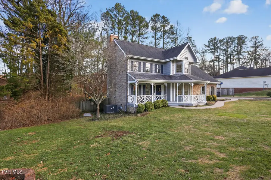 425 Rosewood Lane, Kingsport, TN 37664 - Image #2