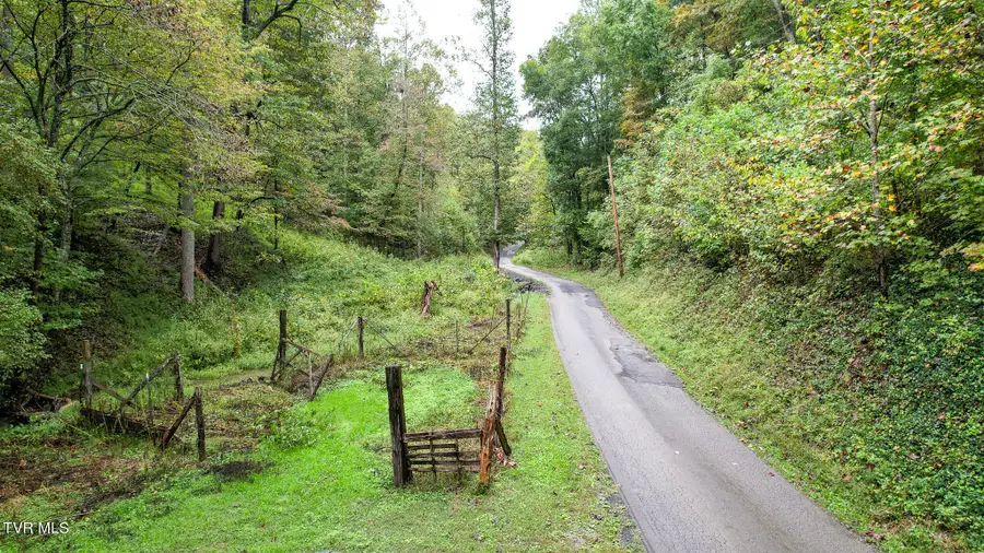 1515 Ned Clark Road, Bean Station, TN 37708 - Image #2