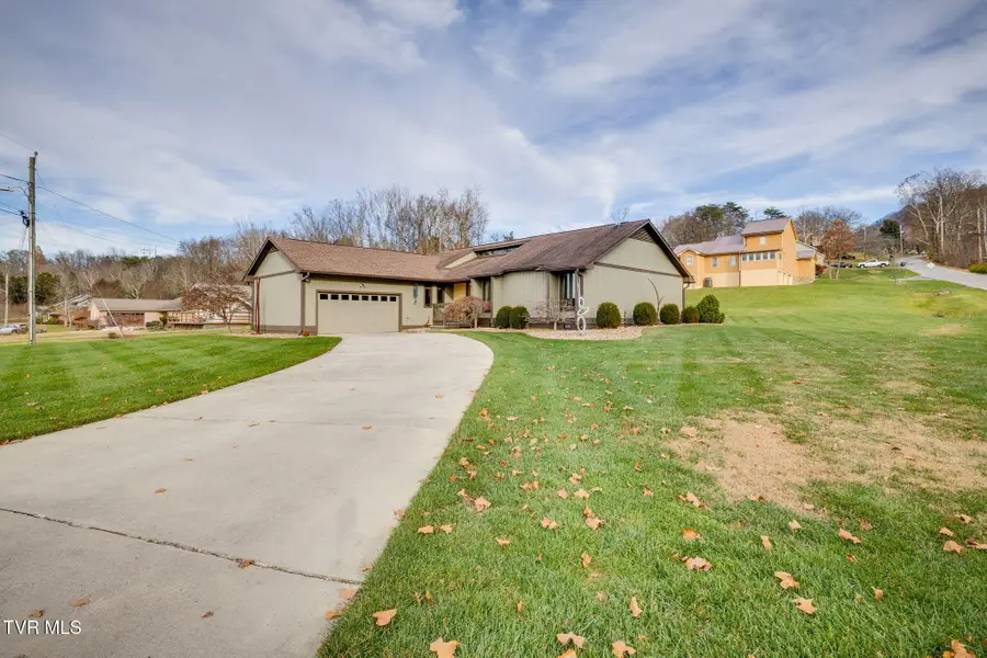 2229 Kings Bay Drive, Kingsport, TN 37660 - Image #3