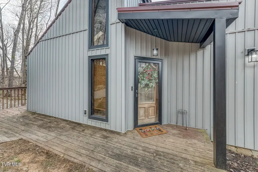 704 Stuffle Street, Kingsport, TN 37660 - Image #2