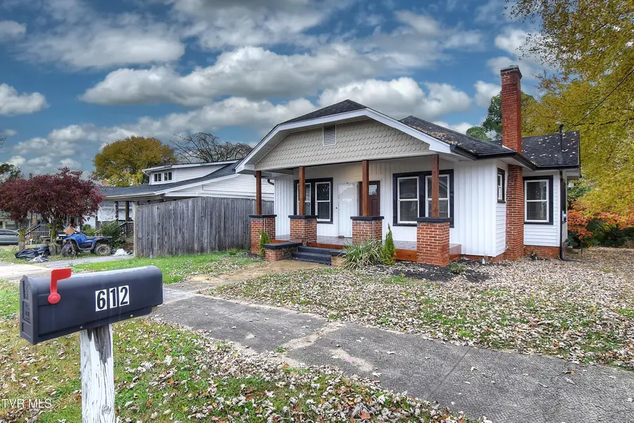 612 South Lynn South Avenue, Elizabethton, TN 37643 - Image #3