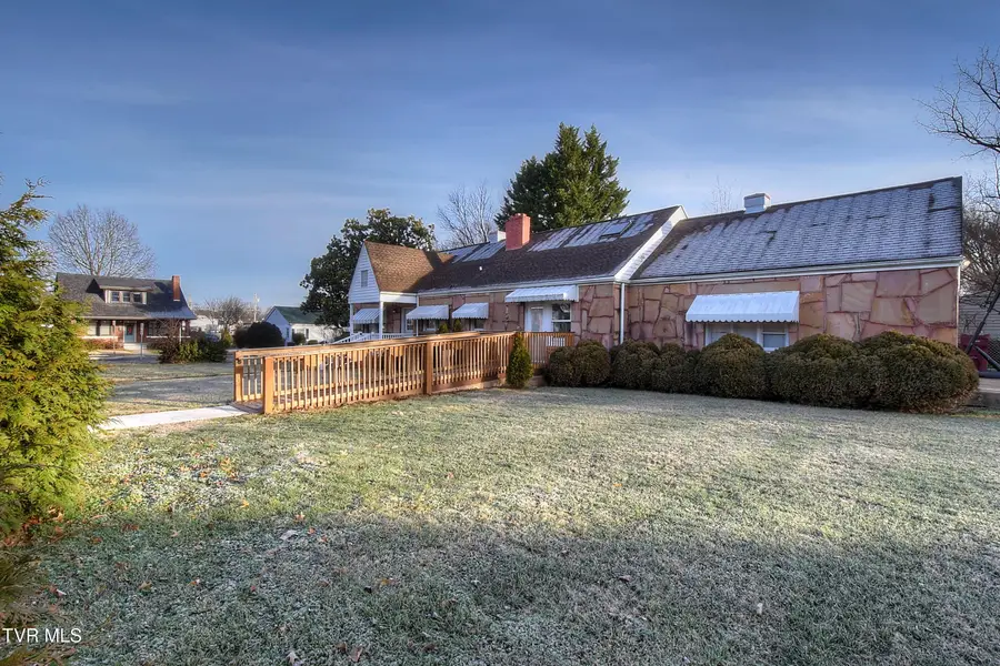 627 West Maple Street, Johnson City, TN 37604 - Image #2
