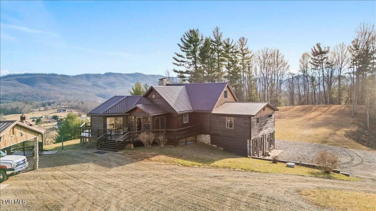 620 Swift Hollow Lane, Mountain City, TN 37683 - Image #1