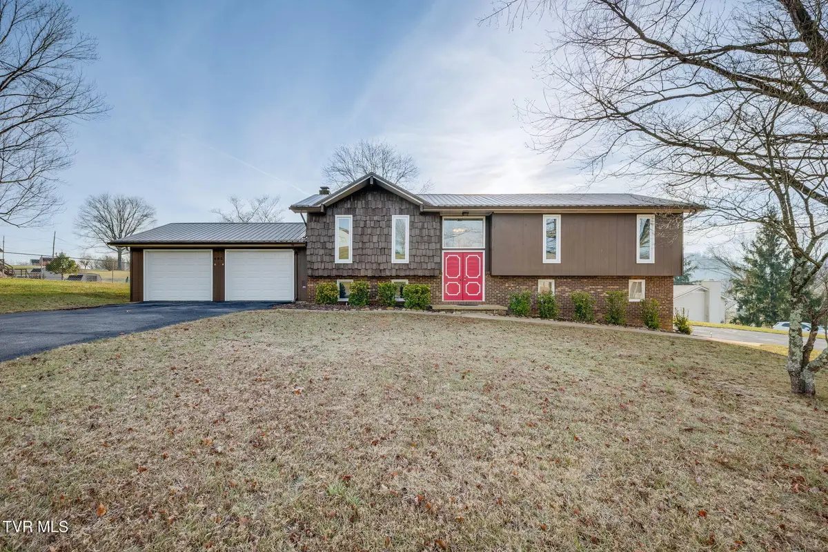 485 Old Hickory Circle, Mount Carmel, TN 37645 - Image #1