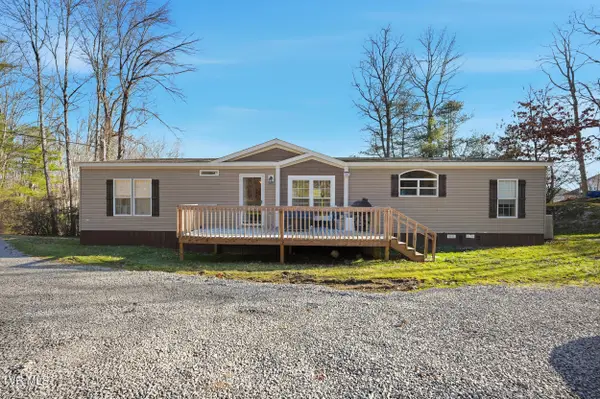 206 Southwest Wampler Avenue, Wise, VA 24293