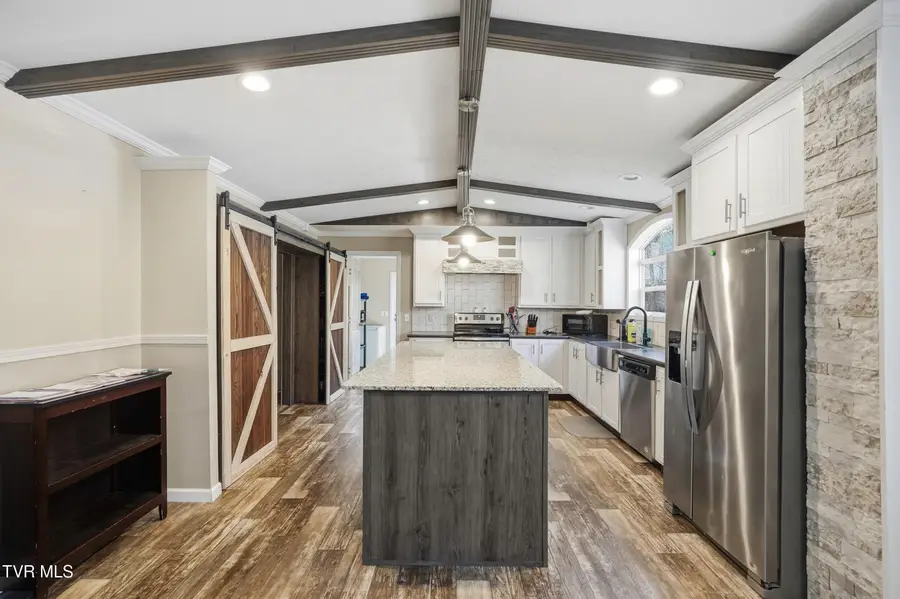 206 Southwest Wampler Avenue, Wise, VA 24293 - Image #3