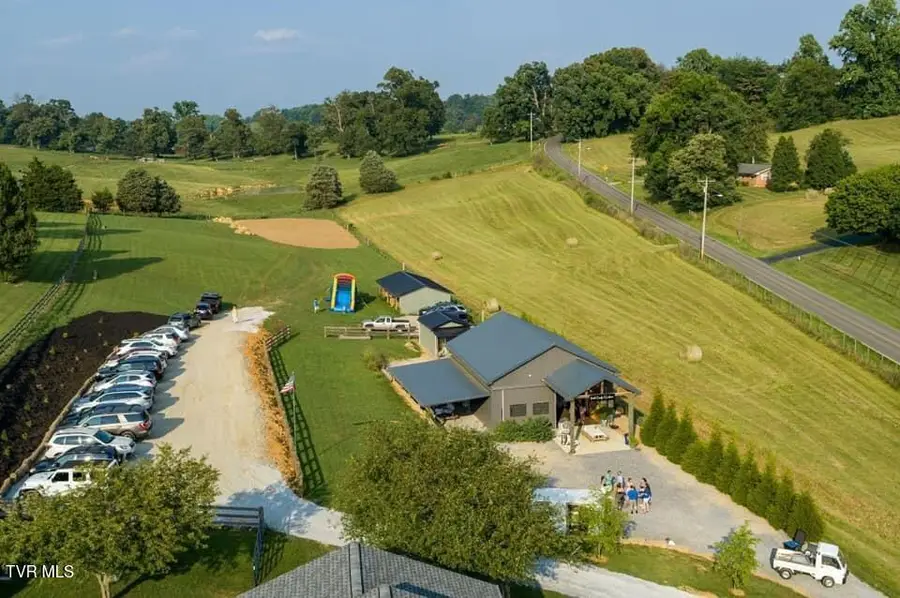 3220 Knob Creek Road, Johnson City, TN 37615 - Image #3