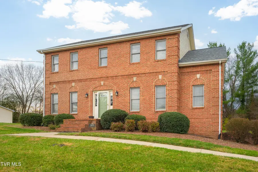 285 Chesterfield Drive, Kingsport, TN 37663 - Image #2