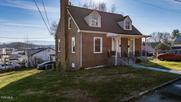 102 South Highland Avenue, Greeneville, TN 37743