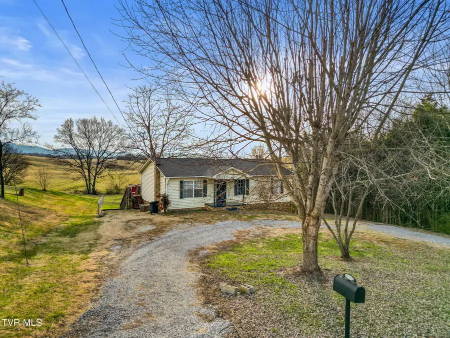 255 Sioux Trail, Greeneville, TN 37743 - Image #2
