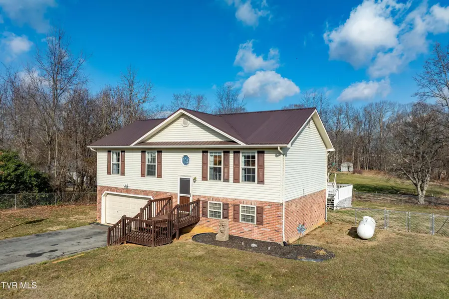115 Maple Ridge Drive, Jonesborough, TN 37659 - Image #3