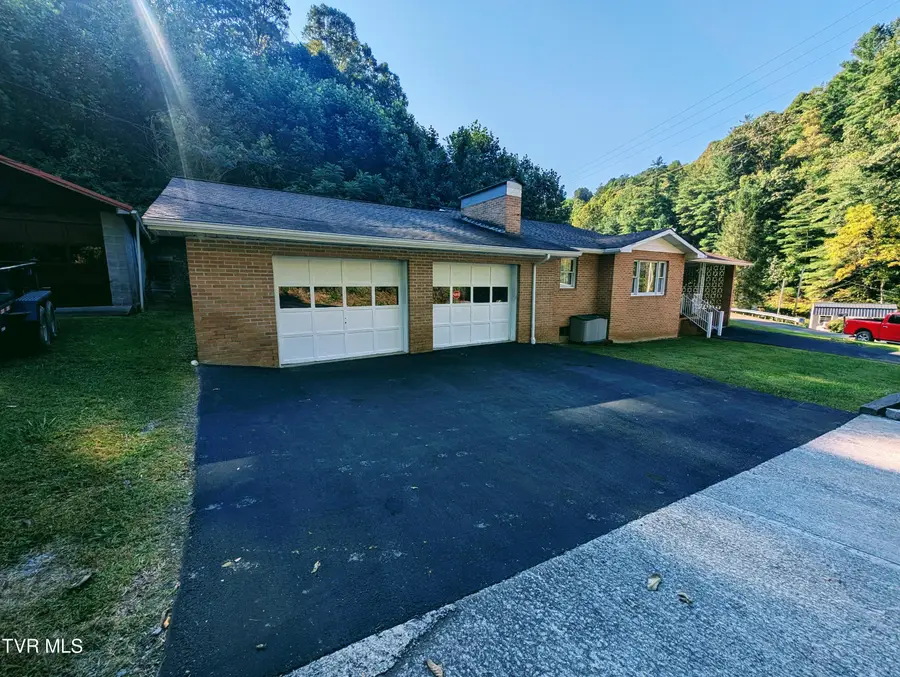 118 Turner Road, Clinchco, VA 24226 - Image #2