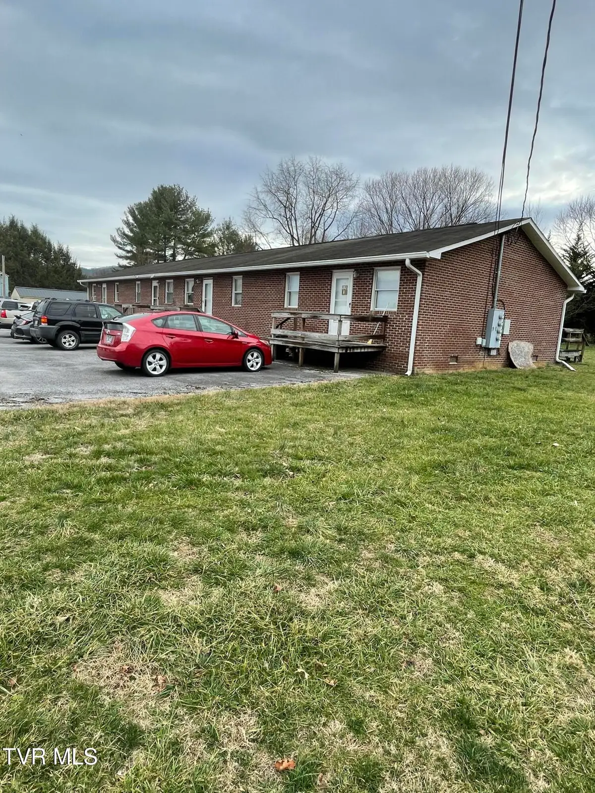 1012 Grindstaff Avenue, Elizabethton, TN 37643 - Image #1