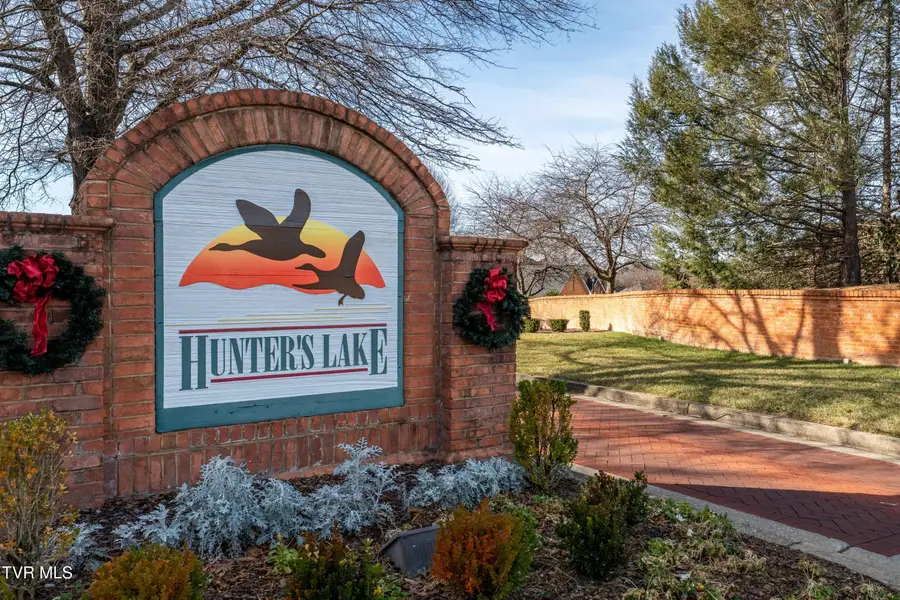 1815 Waters Edge Drive, Johnson City, TN 37604 - Image #3