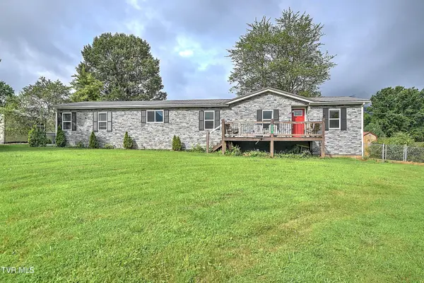 298 Rabbit Run Lane, Dryden, VA 24243