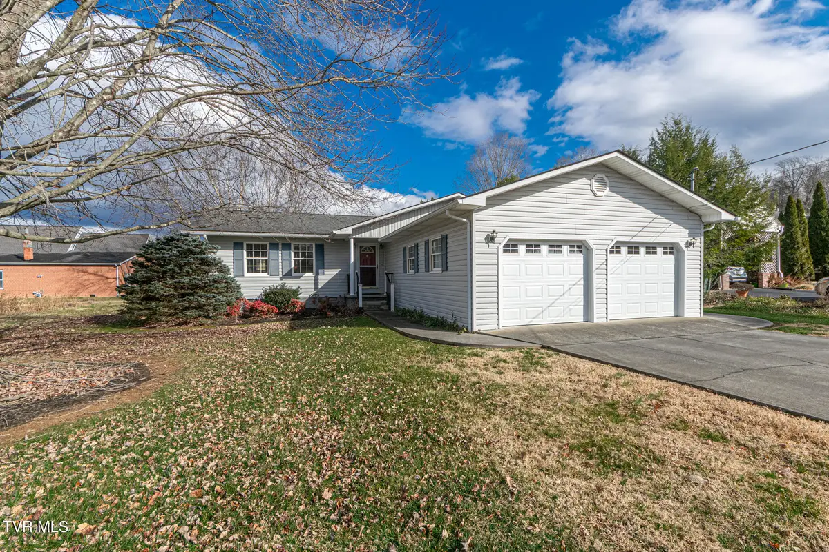 414 Caleb Avenue, Elizabethton, TN 37643 - Image #1