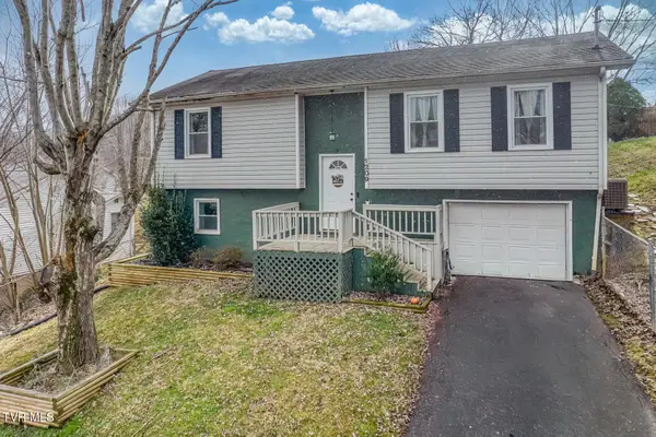 1209 Idlewylde Circle, Johnson City, TN 37601