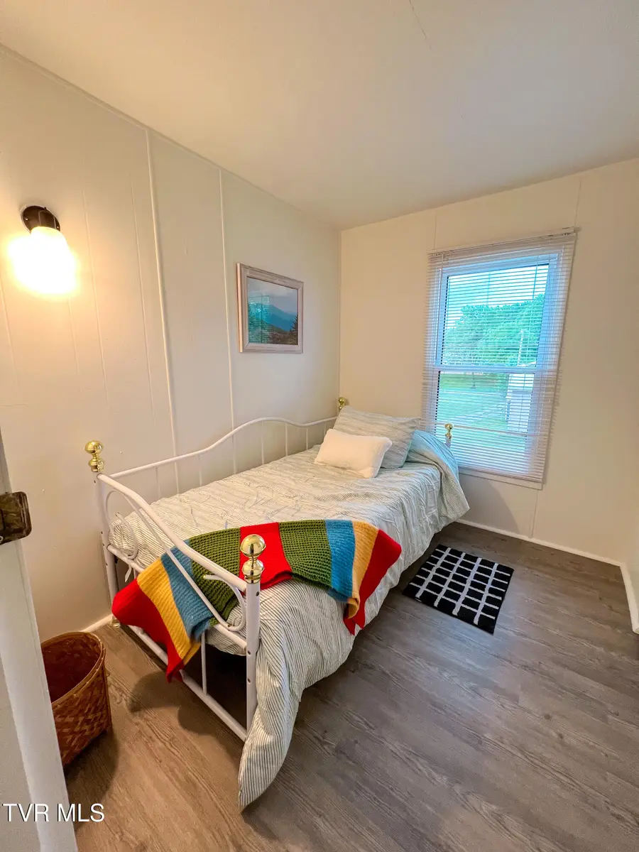 613 Painter Creek Road, Bristol, TN 37620 - Image #3