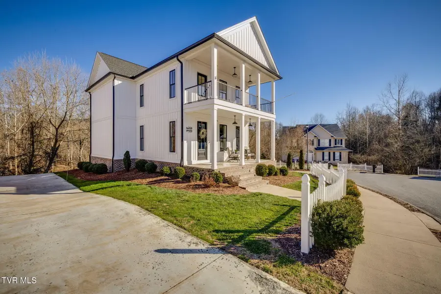 2125 Saint Erics Court, Kingsport, TN 37660 - Image #3