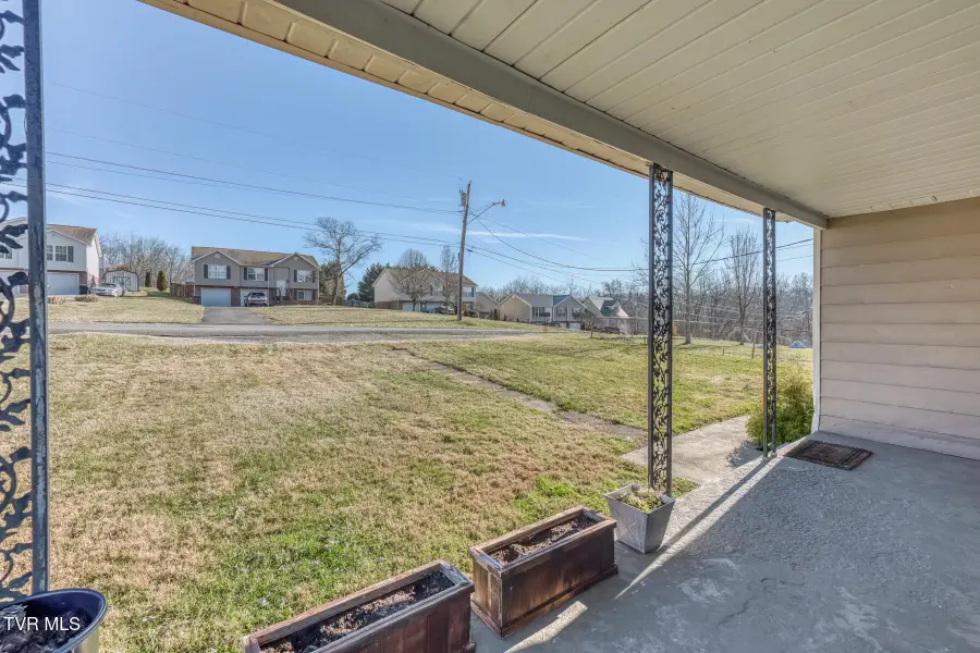 1120 Barber Road, Bristol, TN 37620 - Image #2