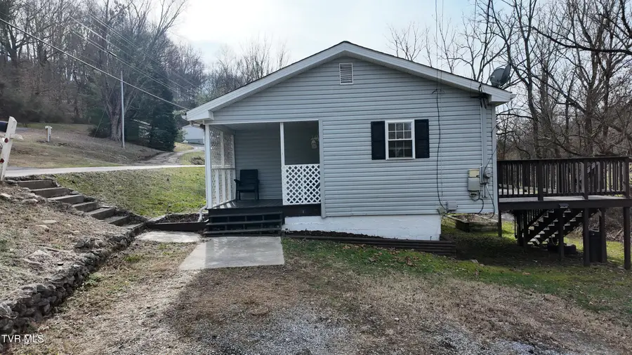 492 Weaver Branch Road, Bluff City, TN 37618 - Image #3