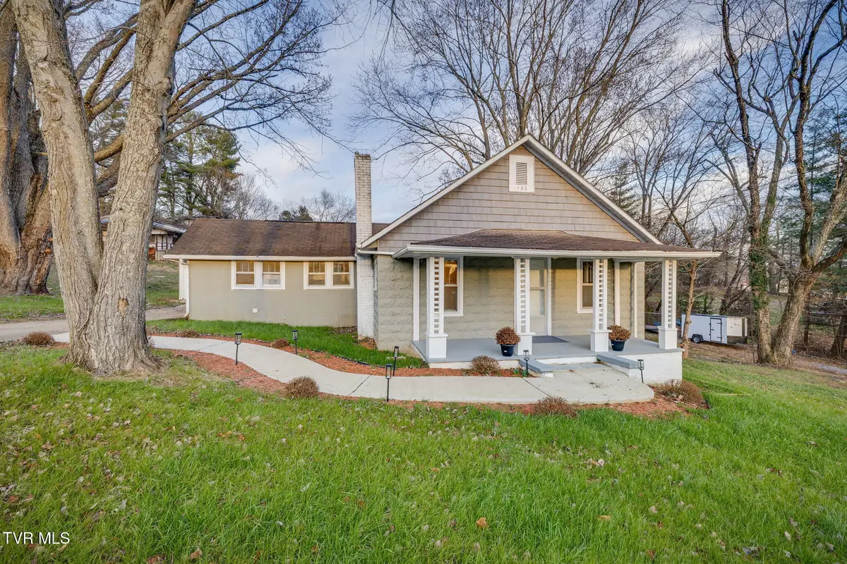 133 Pinehurst Drive, Kingsport, TN 37660 - Image #1