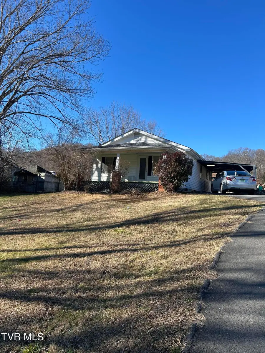 286 Coal Chute Road Road, Elizabethton, TN 37643 - Image #2