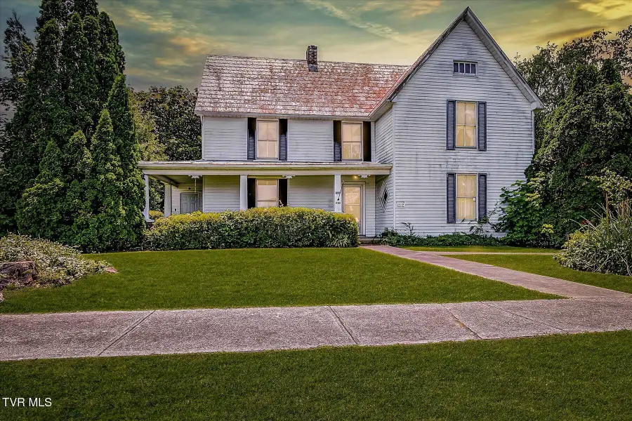 454 Cedar Street, Bluff City, TN 37618 - Image #2