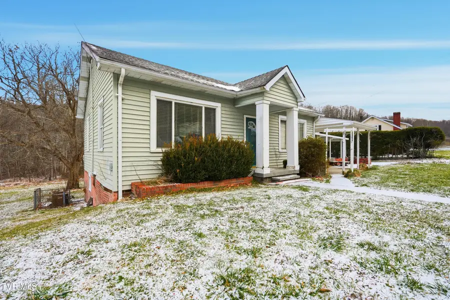 1736 Southwest Main Avenue, Norton, VA 24273 - Image #2