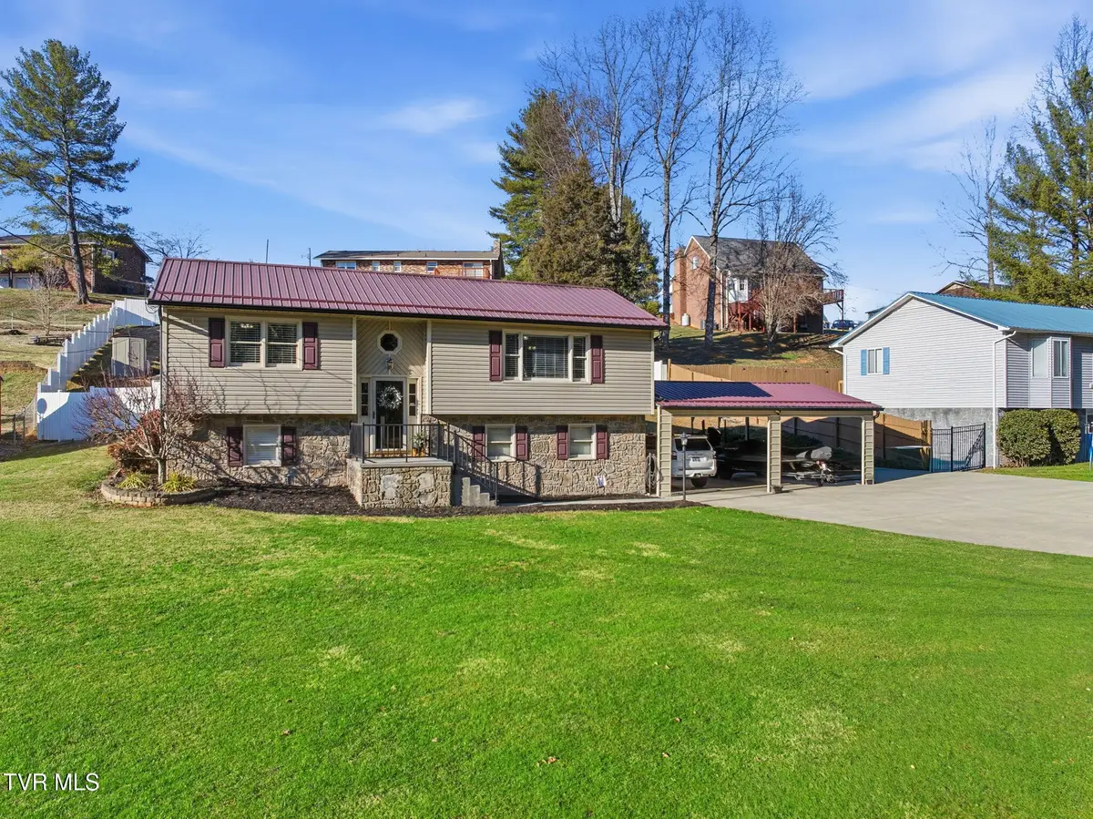 326 Big Springs Road, Elizabethton, TN 37643 - Image #1