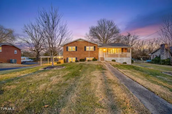 2513 Larkspur Drive, Johnson City, TN 37604