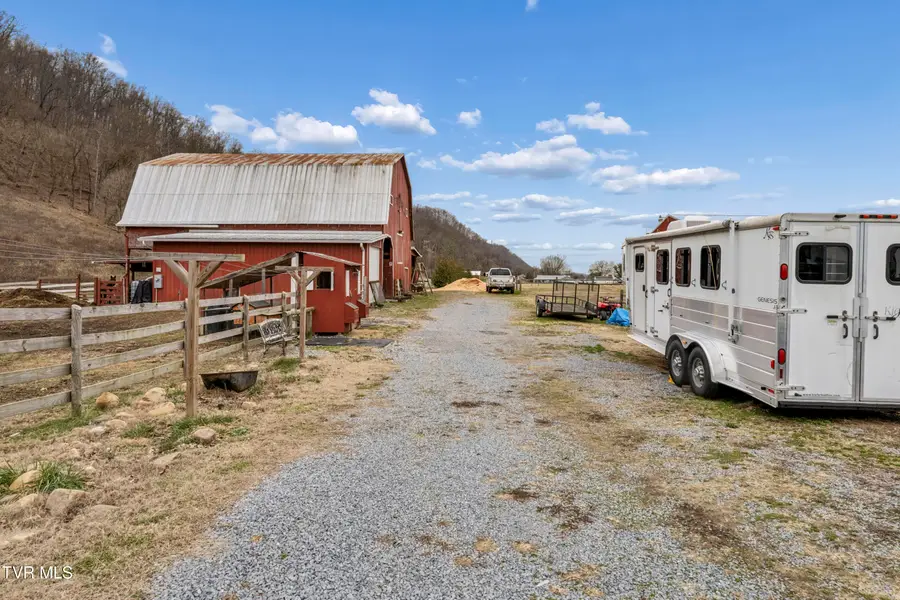 124 Bill Crawford Road, Elizabethton, TN 37643 - Image #3