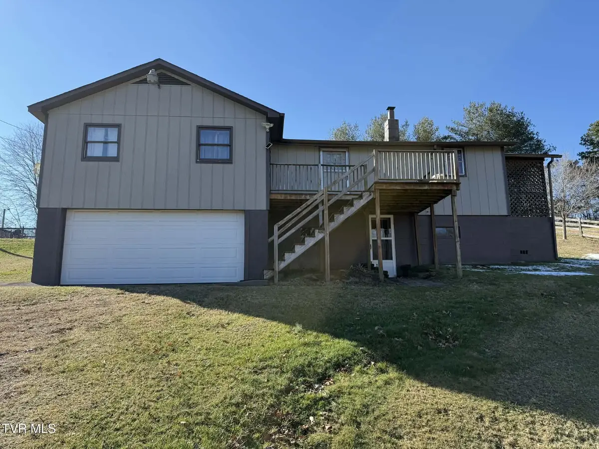 11514 Norton Coeburn Road, Coeburn, VA 24230 - Image #1