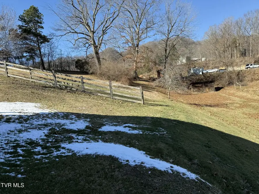 11514 Norton Coeburn Road, Coeburn, VA 24230 - Image #3