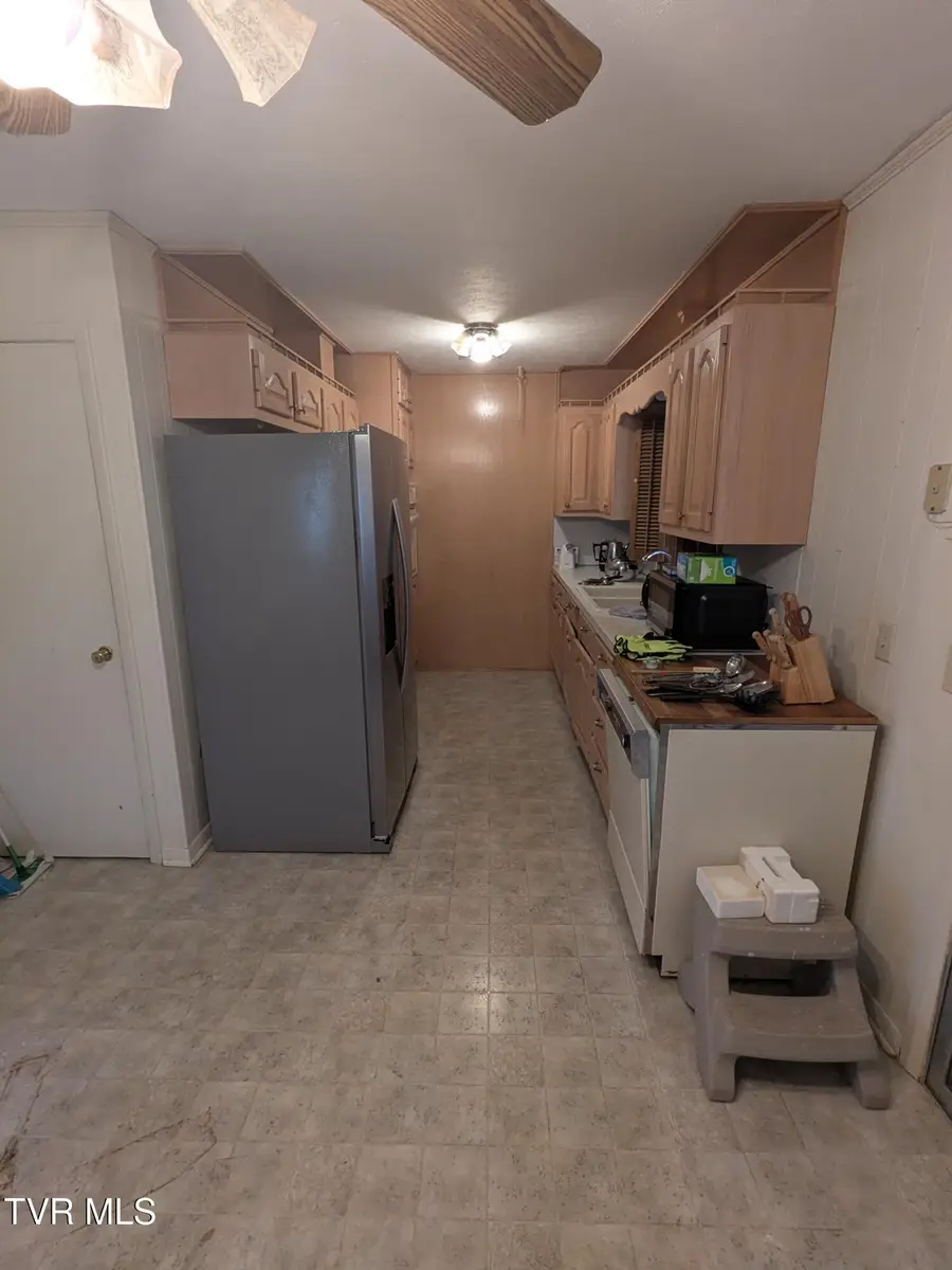 5653 Apache Drive, Kingsport, TN 37664 - Image #3