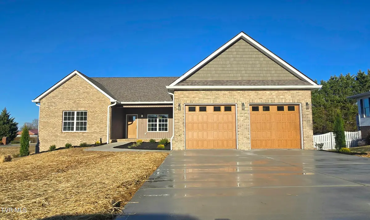 410 Wiltshire Drive, Johnson City, TN 37615 - Image #1