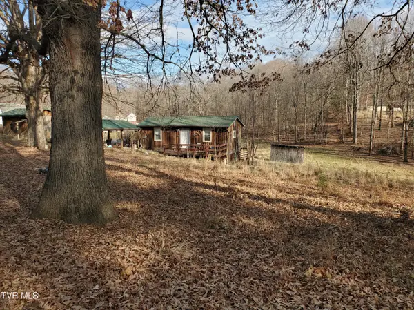 138 Hallborough Drive, Jonesborough, TN 37659