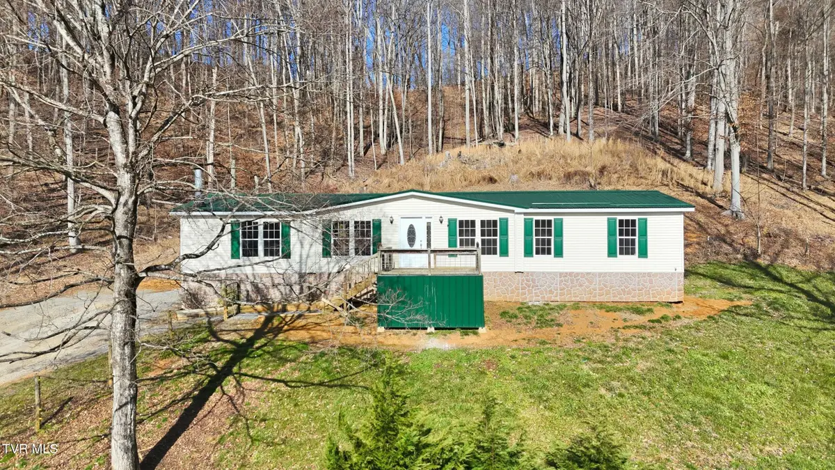 377 Hickman Church Road, Blountville, TN 37617 - Image #1