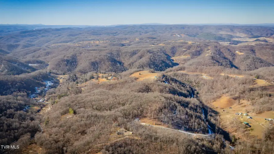 3630 Combs Ridge Road, Honaker, VA 24260 - Image #3