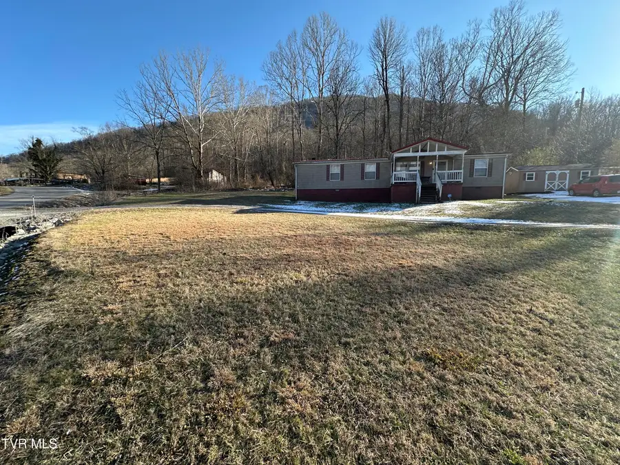 3922 Tate Springs Road, Big Stone Gap, VA 24219 - Image #2
