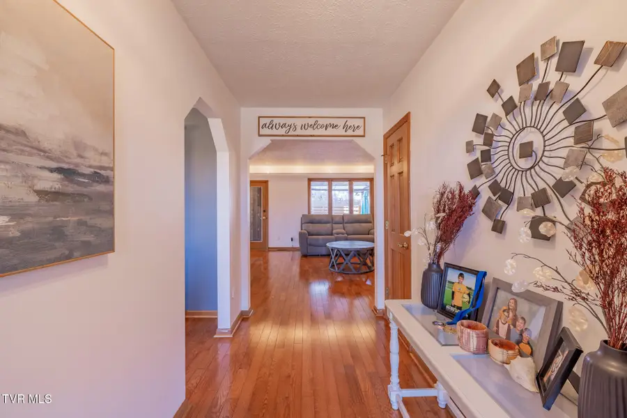 1331 Bloomingdale Pike, Kingsport, TN 37660 - Image #2