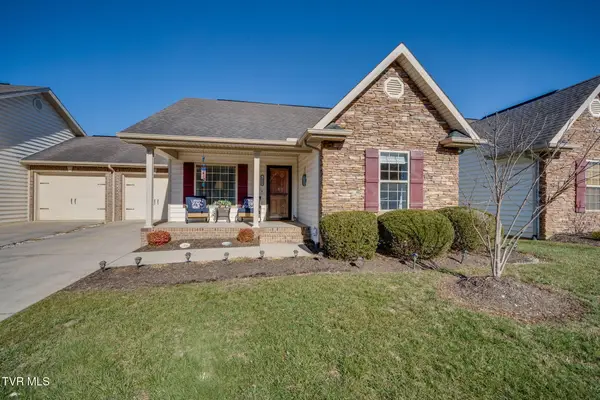 1023 Appaloosa Trail, Johnson City, TN 37604